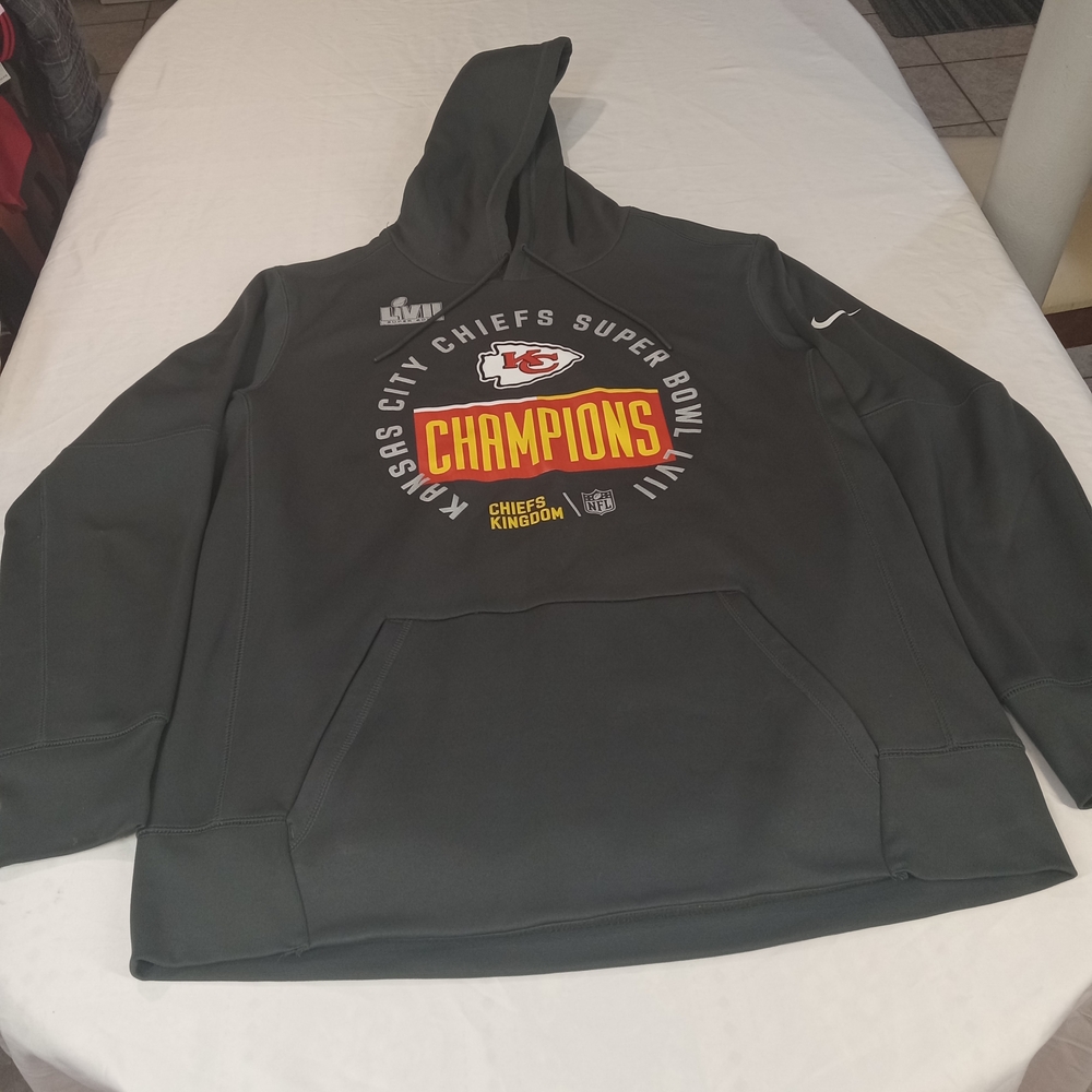 Kansas City Chiefs Super Bowl Champions Hoodie Size Large